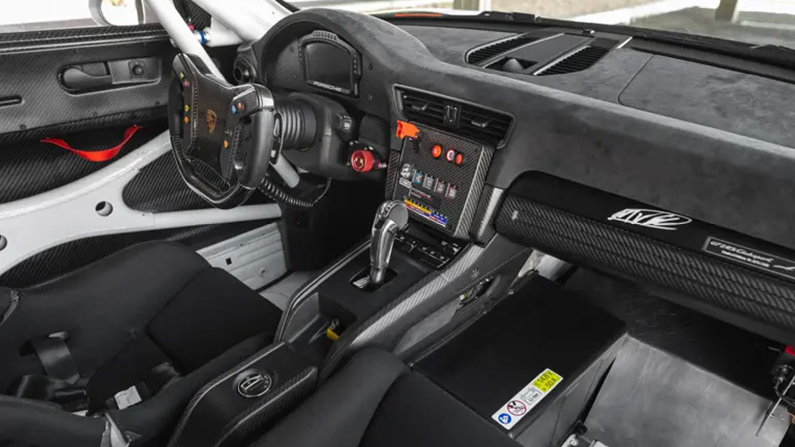 Στο «σφυρί» η Porsche 911 GT2 RS Clubsport του Max Verstappen